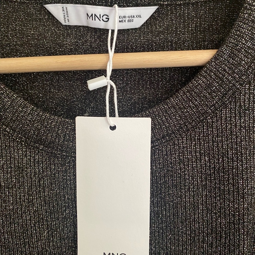 Metallic Ribbed Tank top - Picture 4 of 5